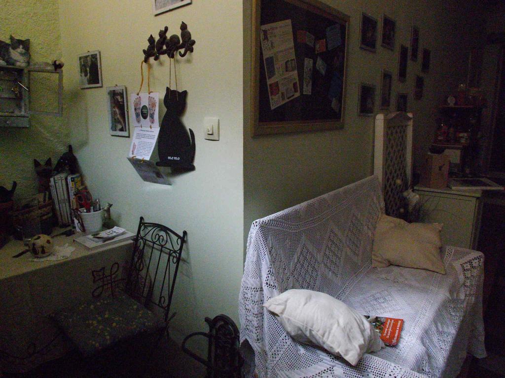 Lougat La Maison Des Chats Cordes-sur-Ciel Kamer foto